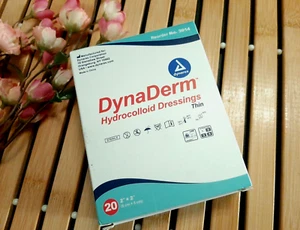 Dynarex DynaDerm Hydrocolloid Dressing, Thin 2 x 2 Inch, Pack of 20 Exp 6/2025 - Picture 1 of 3