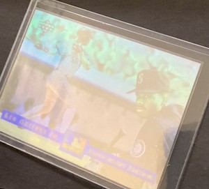 1994 UPPER DECK DENNY'S LIMITED EDITION KEN GRIFFEY JR HOLOGRAM #12 MARINERS