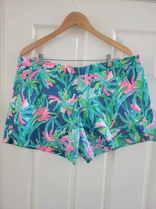 Lilly Pulitzer Green Pink Tropical Shorts size XL Ocean View Macaw Blue Preppy - Picture 1 of 8