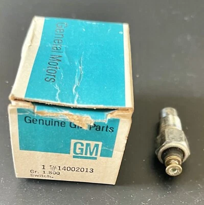 NOS GM 1979-80 Chevrolet GMC Truck Blazer Jimmy Van Temperature Switch 14002013 - Image 1 of 4