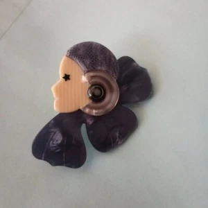 BROCHE LEA STEIN ART DECO PROFIL DE FEMME - Picture 1 of 3