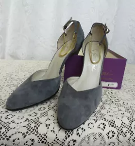Vintage Garolini Flock Gray pumps Gold Chain Ankle Buckle size 8.5 M - Picture 1 of 10