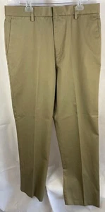 Dockers klassische Passform 36 x 34 khakifarbene Herrenhose flache Vorderseite - Bild 1 von 8
