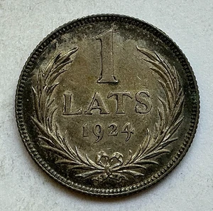 1924 Latvia Lats Silver Coin. KM# 7 - Picture 1 of 2