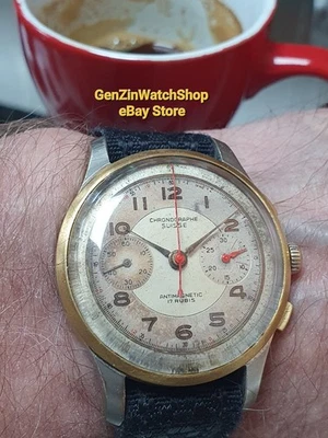 Vintage CHRONOGRAPHE SUISSE 17 Rubis Antimagnetic Watch - Image 1 of 4