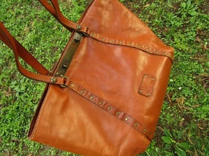 Patricia Nash Benvenuto Heritage Tote Tan Leather Shoulder Bag Turn Lock Closure - Picture 1 of 9