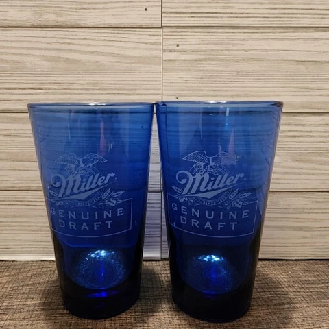 Seattle Mariners Miller Genuine Draft Blue Pint Glass Souvenir Set Of 2. Collect Cover
