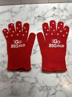 1960'S - 1970'S Era NEBRASKA CORNHUSKERS HUSKERS WOMEN'S GO BIG RED FANS GLOVES - Image 1 of 4