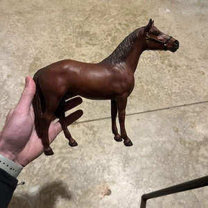 Traditional Breyer 1967-1995 Man O' War Model #47 Nice Red Chestnut Color - Picture 1 of 8