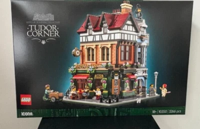 LEGO Icons Tudor Corner 10350 Building Kit 3266 pcs - Image 1 of 4