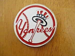 Yankees Baseball Belt Buckle Major League Baseball Promotion Corp - Vintage - Picture 1 of 2