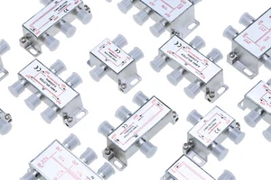 TV Koaxialkabel Splitter 2 3 4 6 8-Wege für RG6 RG59 5-2300 MHz Multipack SET - Bild 1 von 24