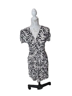 Max And Cleo Stretchy Dress With Pockets Black And Cream Machine Washable Size 4 - Image 1 of 4