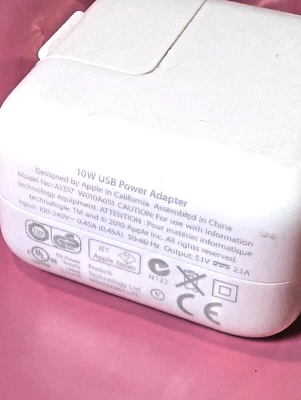 Genuine Apple 10W USB Power Adapter  Wall Charger A1357 for iPhone, iPad, iPod - Image 1 of 4