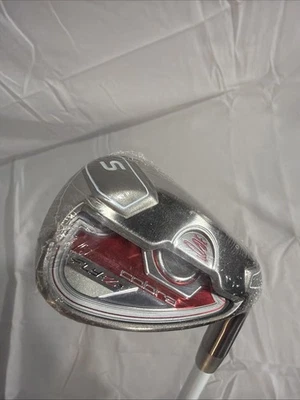 **Brand New!** Cobra Fly-Z Sand Wedge- Women's Cobra Fly-Z  35.5" RH - Image 1 of 4