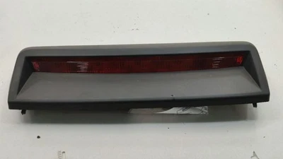 Tercera luz de freno de montaje alto Nissan Máxima 2005 2006 2007 2008 Foto 1 de 2