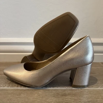 Naturalizer Women's Warner Pump Warm Silver 8.5 Wide - Image 1 of 4