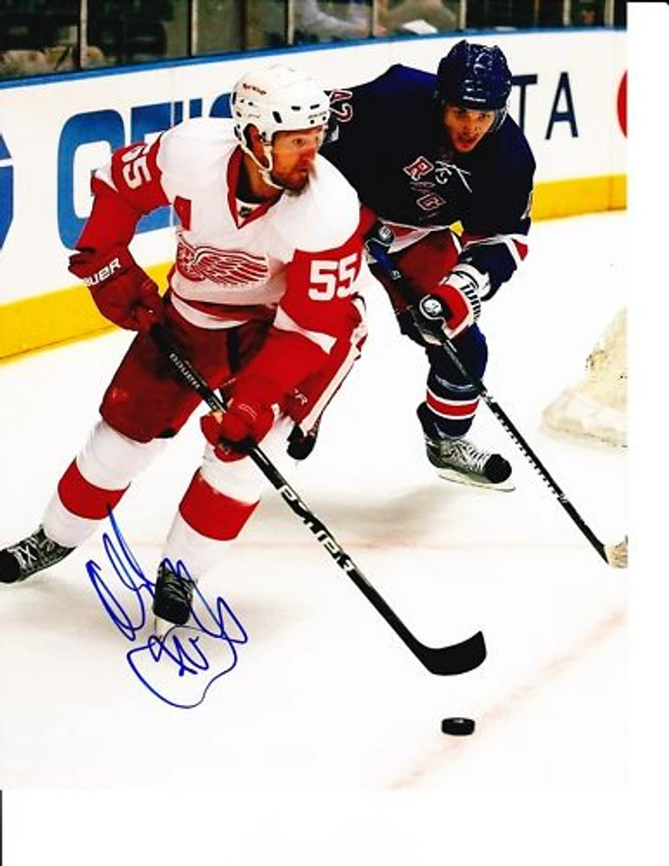 DETROIT RED WINGS NIKLAS KRONWALL MANEJO FIRMADO 8X10 Foto 1 de 1