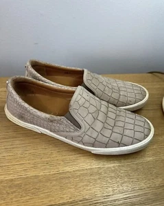 Jimmy Choo Grey Croc Print Slip On Shoes Trainers 38.5 UK 5.5 Leather - Picture 1 of 7