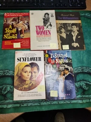 Sophia Loren Movie Tie-In paperbacks 1950's & 60's You Choose 5.00 each Complete Foto 1 de 4