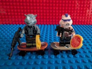 Juego de minifiguras personalizadas de Teenage Mutant Ninja Turtles BeBop y Rocksteady - Imagen 1 de 1