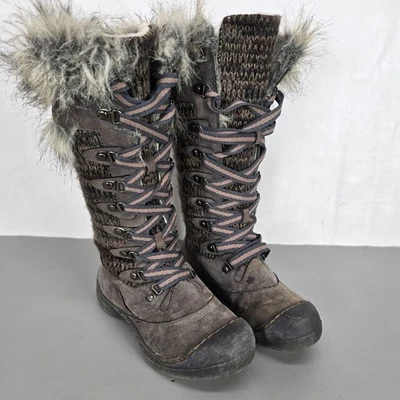 Botas de malha Muk Luks femininas altas de pele sintética com cadarço Gwen inverno marrom tamanho 7 - Imagem 1 de 4