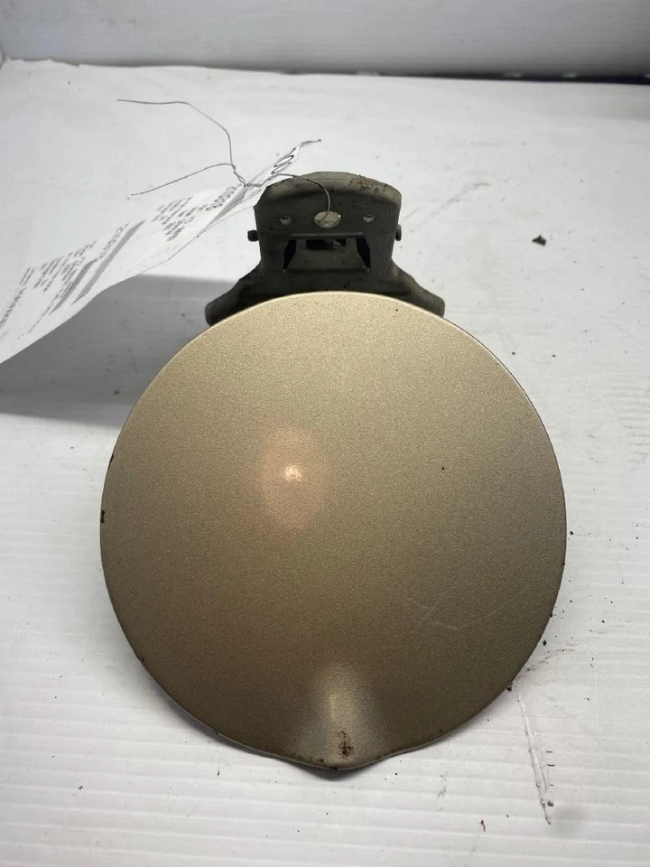 2000 Mercury Grand Marquis Fuel Tank Door Tan Foto 1 de 1