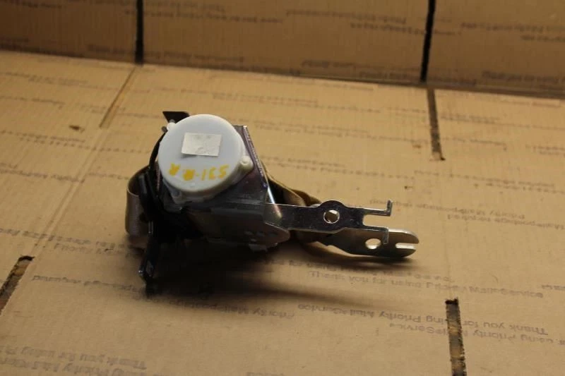 BMW 530i 550i E60 2006 2007 pasajero derecho cinturón de seguridad trasero beige tostado Foto 1 de 4