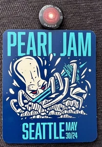 PEARL JAM PEGATINA PIN BOTÓN SEATTLE CLIMATE PLEDGE ARENA 5/30/2024 MATERIA OSCURA - Imagen 1 de 2