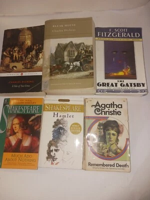 6 Classic & Contemporary Literature Book Lot : 2 Charles Dickens, 2 Shakespeare - Image 1 of 4