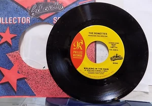 THE RONETTES Walking in the Rain/BORN TO BE TOGETHER UNPLAYED LOOKS NM* - Picture 1 of 2