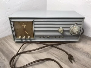 Vintage ADMIRAL AM Alarm Sleep Date Clock Tube Radio 5W39 Blue/Gray Has Issues - Picture 1 of 16
