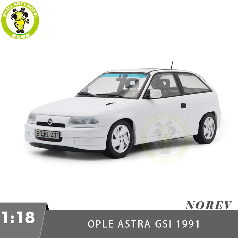 1/18 Opel Astra Gsi 1991 Norev 183673 White Diecast Model Car - Image 1 of 4