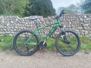 Dark green Trek Alpha 3700 series front suspension mountain bike - Picture 1 of 13