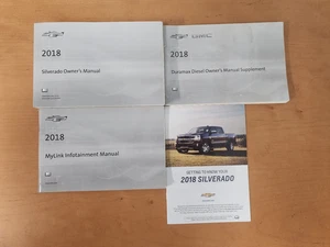2018 Chevrolet Silverado Owner’s Manual - Complete Set 1500 2500 3500 - Bild 1 von 1