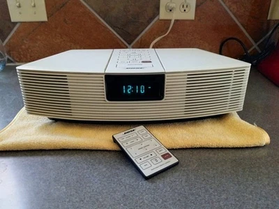 Bose Wave Radio. AWR1-1W. AM/FM. With Remote Control. - Image 1 of 4