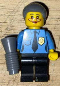 LEGO CMF Minifigure Ma Cop 70809 The LEGO Movie Minifigure Collectible Minifig - Picture 1 of 1
