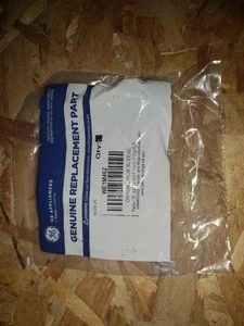 we1m462 OEM GE Dryer Bearing Sleeve  New - Picture 1 of 1