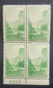 US Scott 740 - Yosemite - 3 MNH / 1 MH - 1934 Issue - Plate Block of 4 - Picture 1 of 2