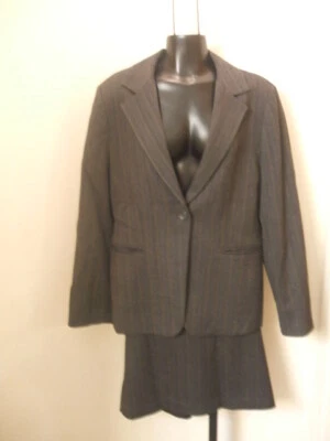Terno saia Cabi conjunto com 2 peças cinza listrado branco tamanho 12 forrado jaqueta carreira blazer  - Imagem 1 de 4