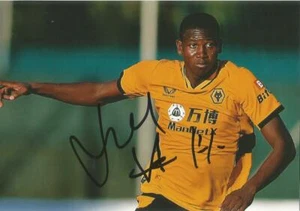 WOLVES: YERSON MOSQUERA SIGNED 6x4 ACTION PHOTO+COA - Picture 1 of 1
