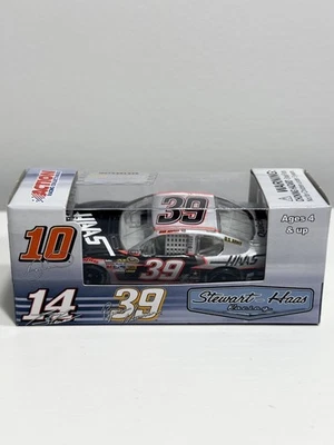 Ryan Newman #39 Haas Automation 2012 escala 1/64 NASCAR diecast acción dorado NUEVO Foto 1 de 3