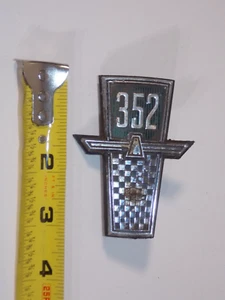 Vtg 1965 Ford Thunderbird 352 Car Vehicle Emblem Badge - Picture 1 of 7
