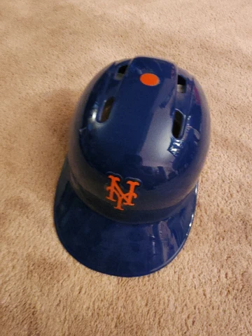 Toy New York Mets Souvenir Helmet Cover