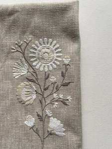 Kravet Clarke&Clarke Arla Natural Designer Fabric Remnant 24"x24" - Picture 1 of 4
