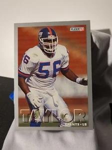 1993 Fleer 💥Lawrence Taylor 💥#102 New York Giants - Picture 1 of 2