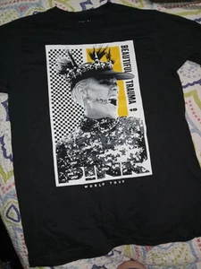 Pink Shirt Adult Large Black Rock Pop Singer Songwriter Beautiful Trauma Tour - Picture 1 of 4