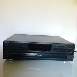 Technics SL-PD667 5 Disc CD Carousel Changer Tested - Picture 1 of 8