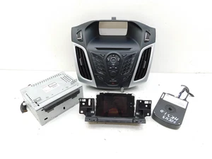 FORD FOCUS MK3 RADIO CD PLAYER HEAD UNIT SCREEN CM5T-18C815-HJ '2012 - Picture 1 of 10