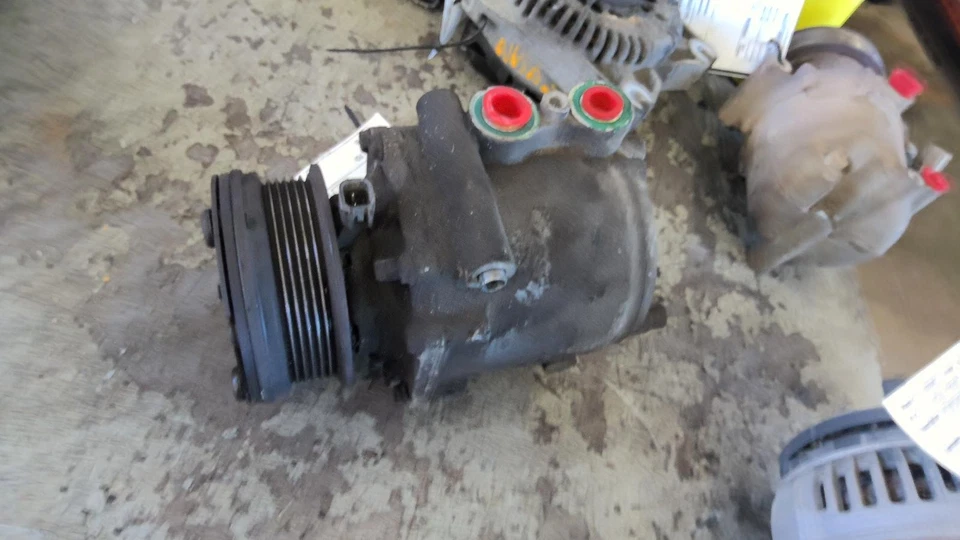 Used A/C Compressor fits: 2003 Lincoln & TOWN CAR 8-330 5.4 Grade C - Изображение 1 из 4
